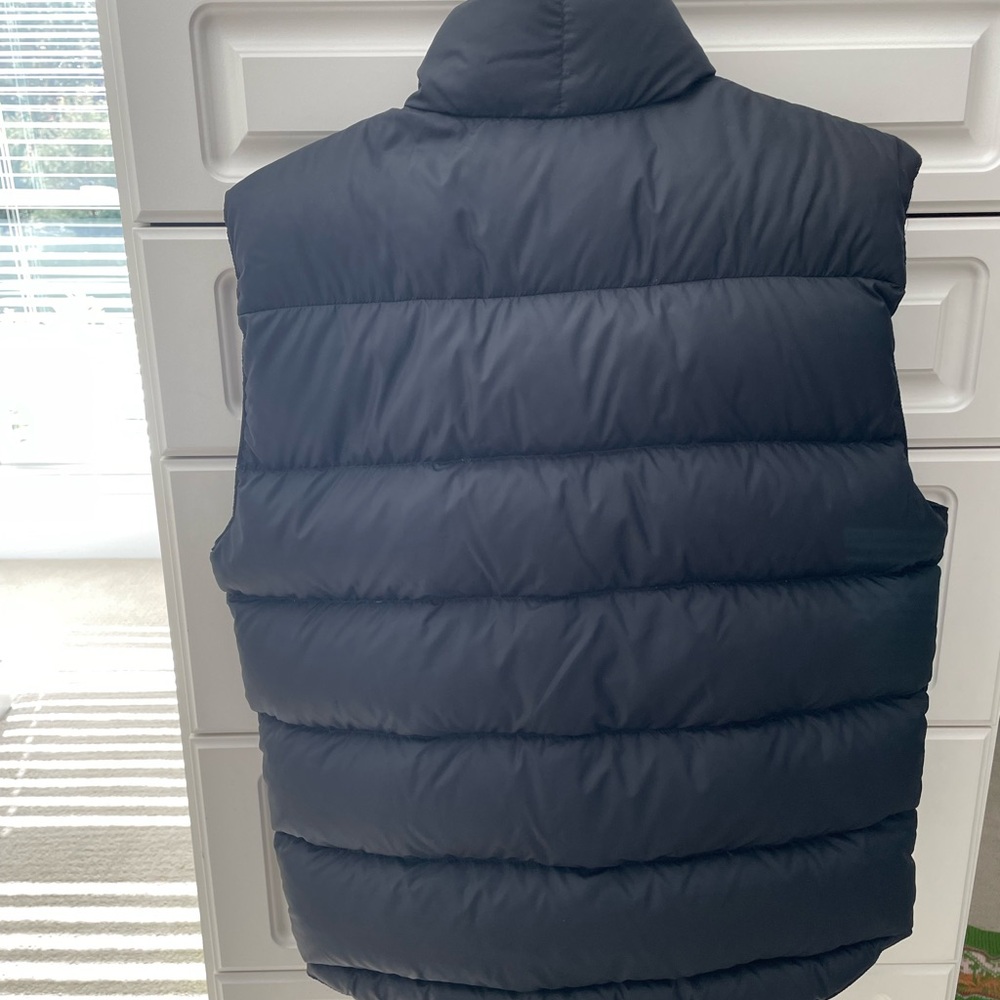 Women’s Puffer Vest size small